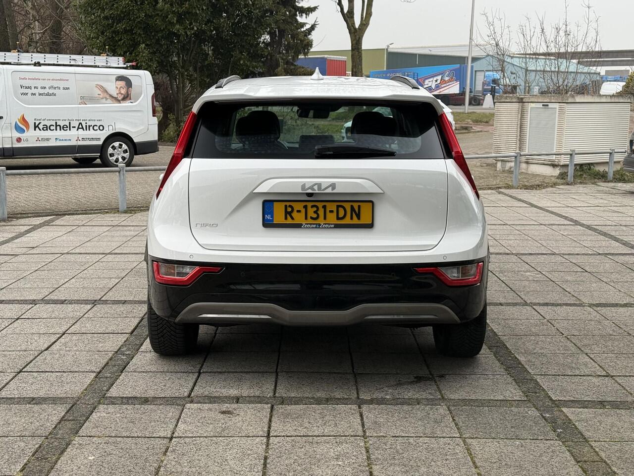 KIA e-Niro EV Aut. DynamicLine 64.8kWh New Model | SoH 100% | Navi | Camera |