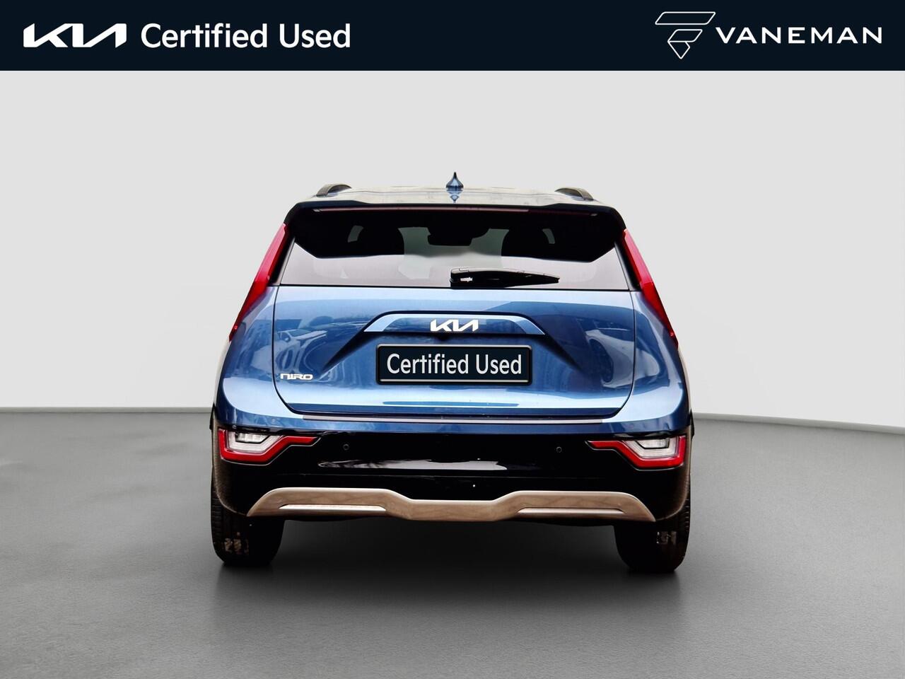 KIA e-Niro EV ExecutiveLine 64.8 kWh | Climate Control | Schuif- Kanteldak | Leder interieur | Apple Carplay & Android auto |