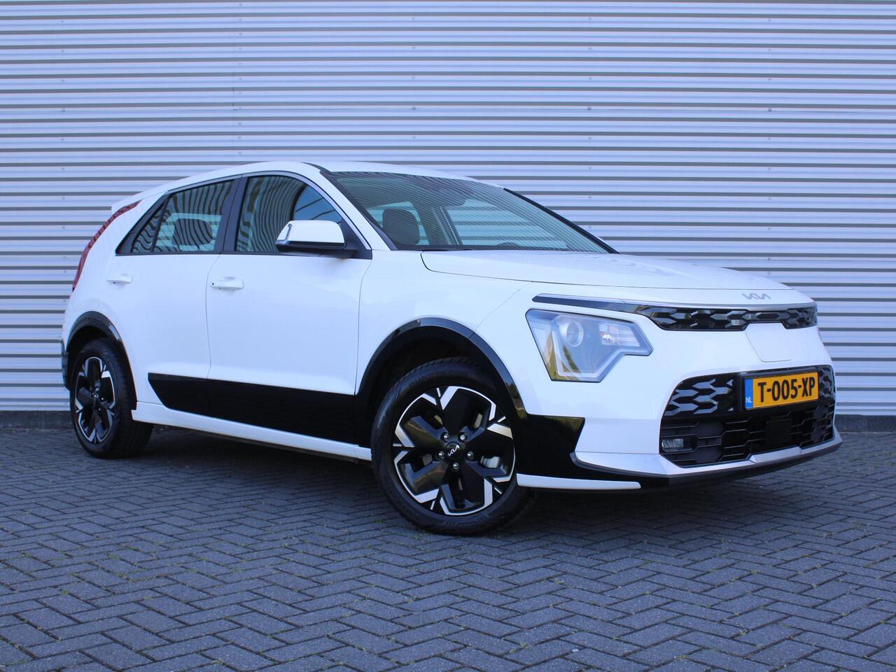 KIA e-Niro EV ComfortLine 64.8 kWh | 17" LM | Camera | Cruise adapt. | Clima | Navi |