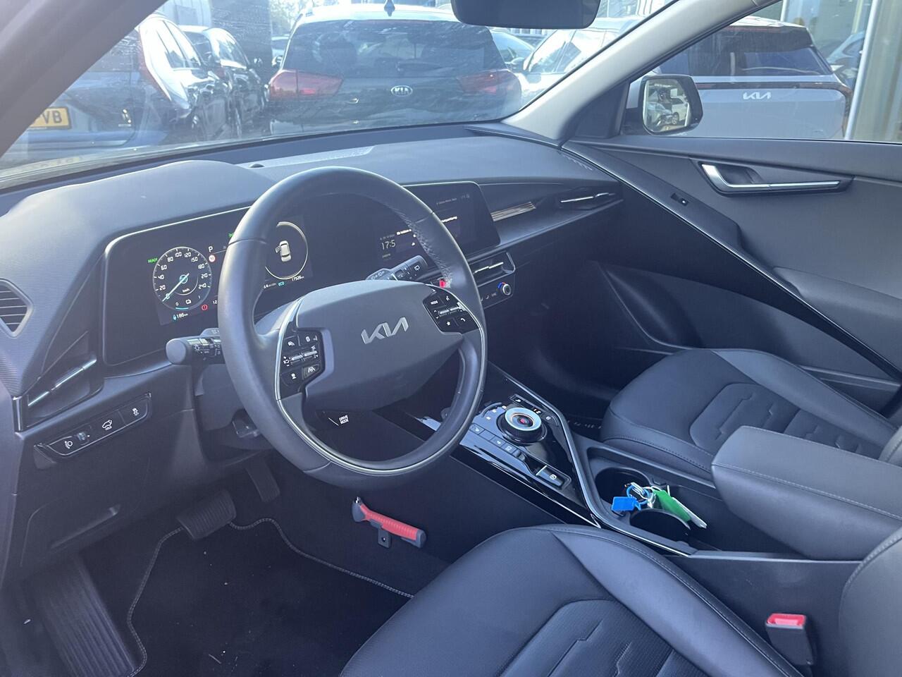 KIA e-Niro EV DynamicPlusLine 64.8 kWh Schuifdak|Camera|Nav|Lmv|