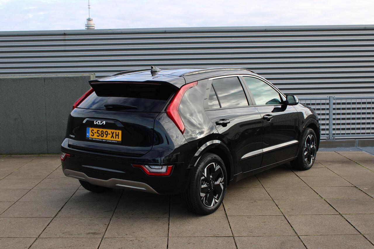 KIA e-Niro EV ExecutiveLine 64.8 kWh GRATIS WINTERBANDEN SET Camera / Navigatie / Leder interieur / schuifdak