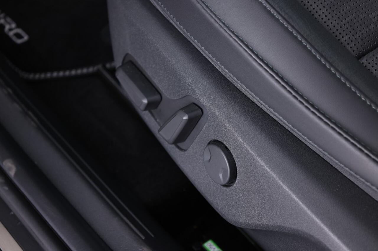 KIA e-Niro EV ExecutiveLine 64.8 kWh | SCHUIFDAK | Head-Up | EL. STOEL ? 1e Eigenaar