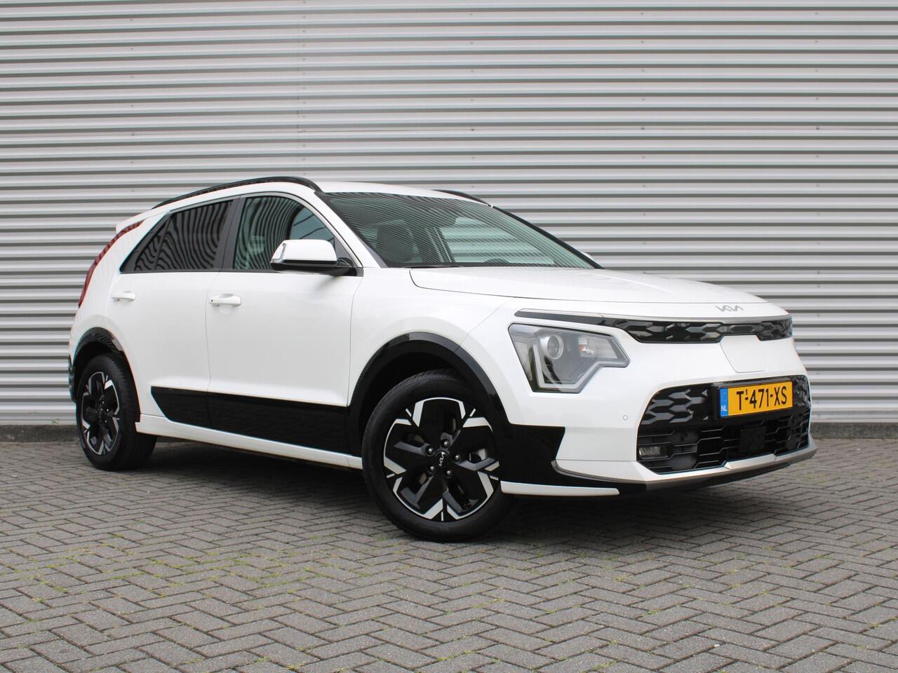 KIA e-Niro EV Edition 64.8 kWh | Stuur-/stoelverwarming | Camera | Cruise adapt. | Navi | 17" LM | Clima |