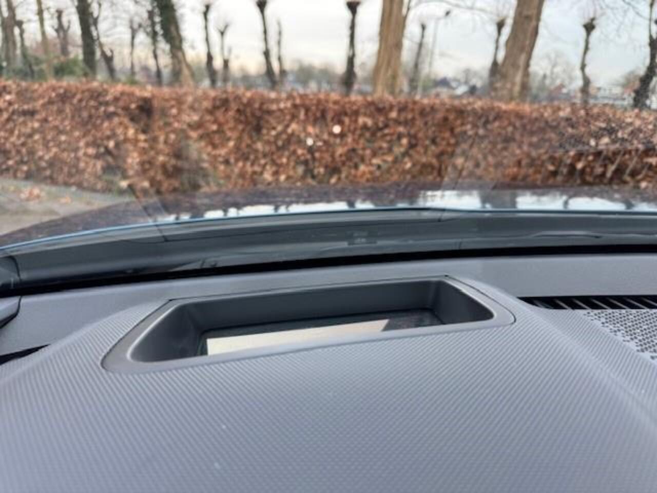 KIA e-Niro Ev Dynamic+Lin 64.8KWH SOH 100%/SCHUIF-DAK/LEER/LED/NAV/FABRIEKSGARANTIE