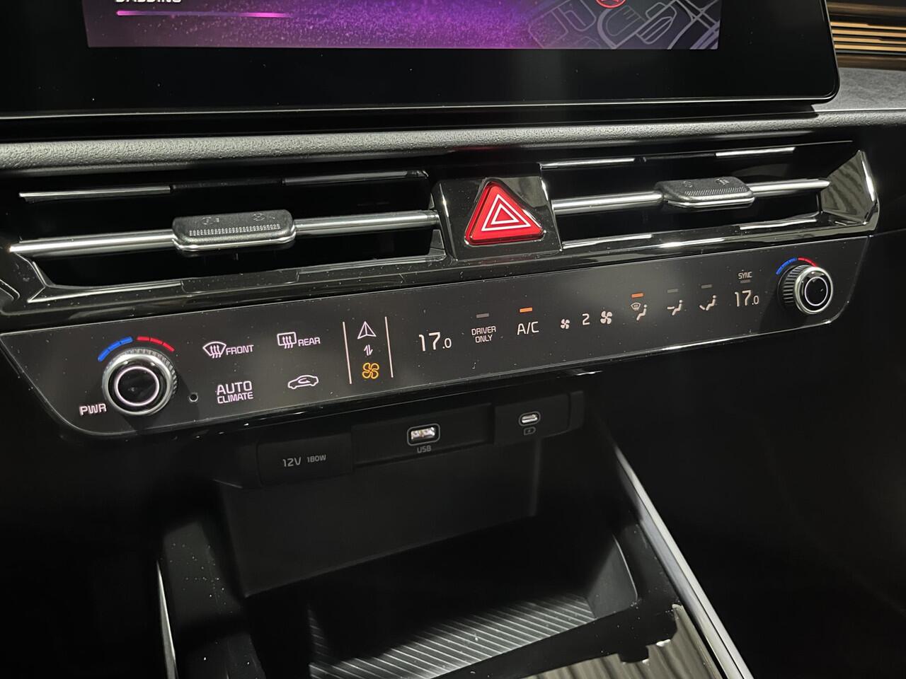 KIA e-Niro EV DynamicLine 64.8 kWh Edition, Met o.a. Stoel en stuurverwarming! Dodehoekdetectie!