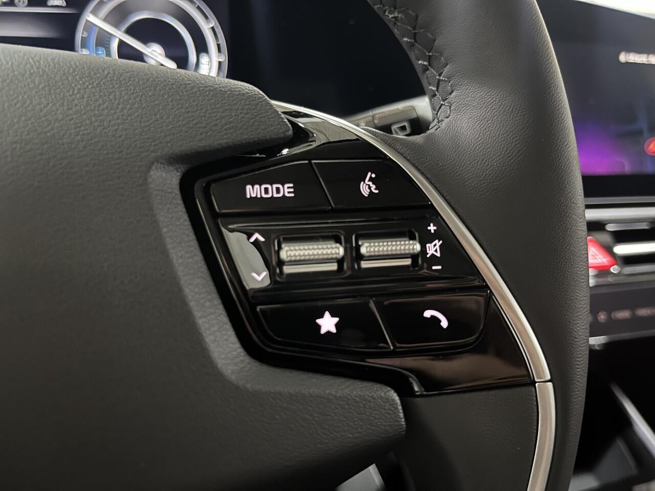 KIA e-Niro EV DynamicLine 64.8 kWh Edition, Met o.a. Stoel en stuurverwarming! Dodehoekdetectie!