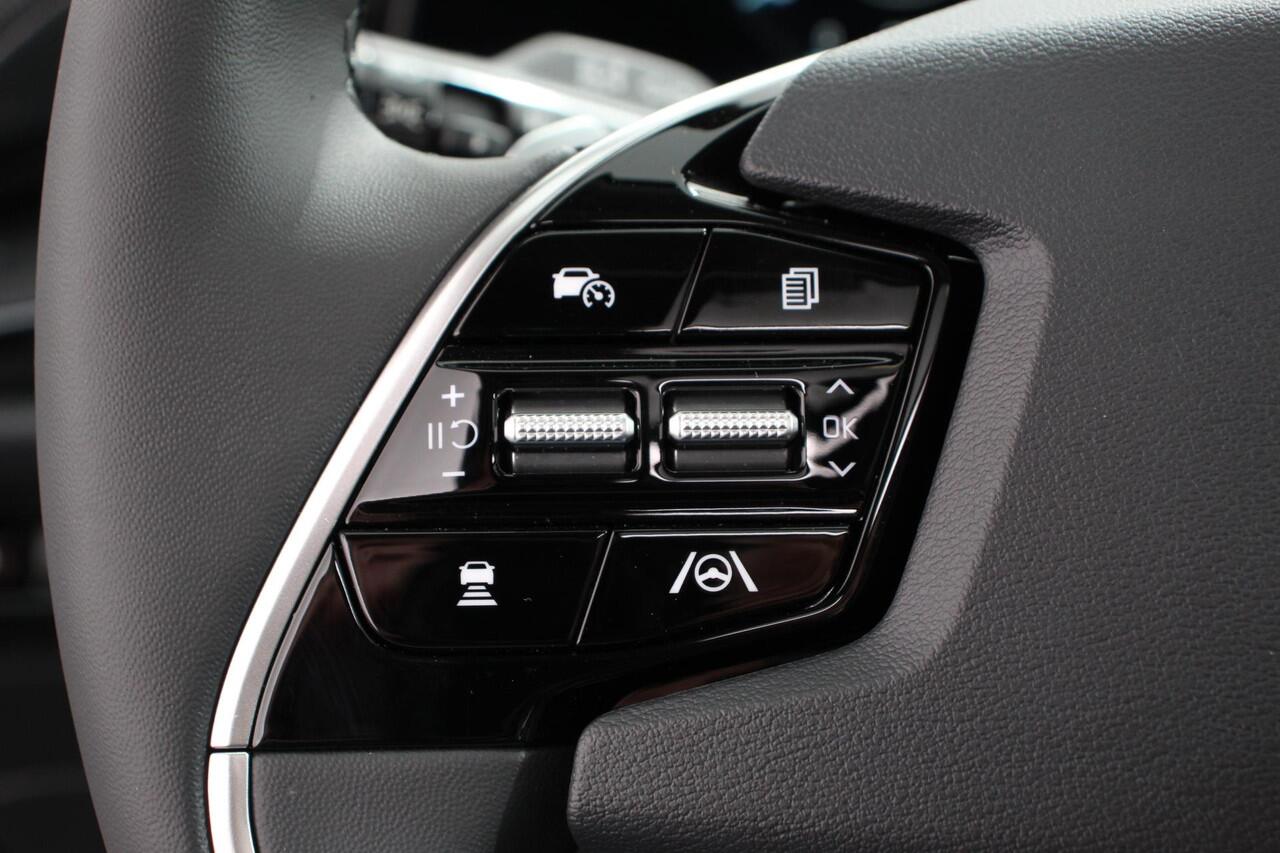 KIA e-Niro EV DynamicPlusLine 64.8 kWh Nieuw Model! | Navigatie | Half Leder | Schuif-kantel dak | Electrisch bedienbare achterklep | DAB | Led | Camera
