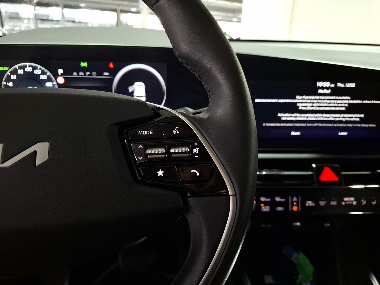 KIA e-Niro EV Edition 64.8 kWh Apple Carplay/Android Auto, Stoel en Stuur Verwarming, Navigatie, Camera.