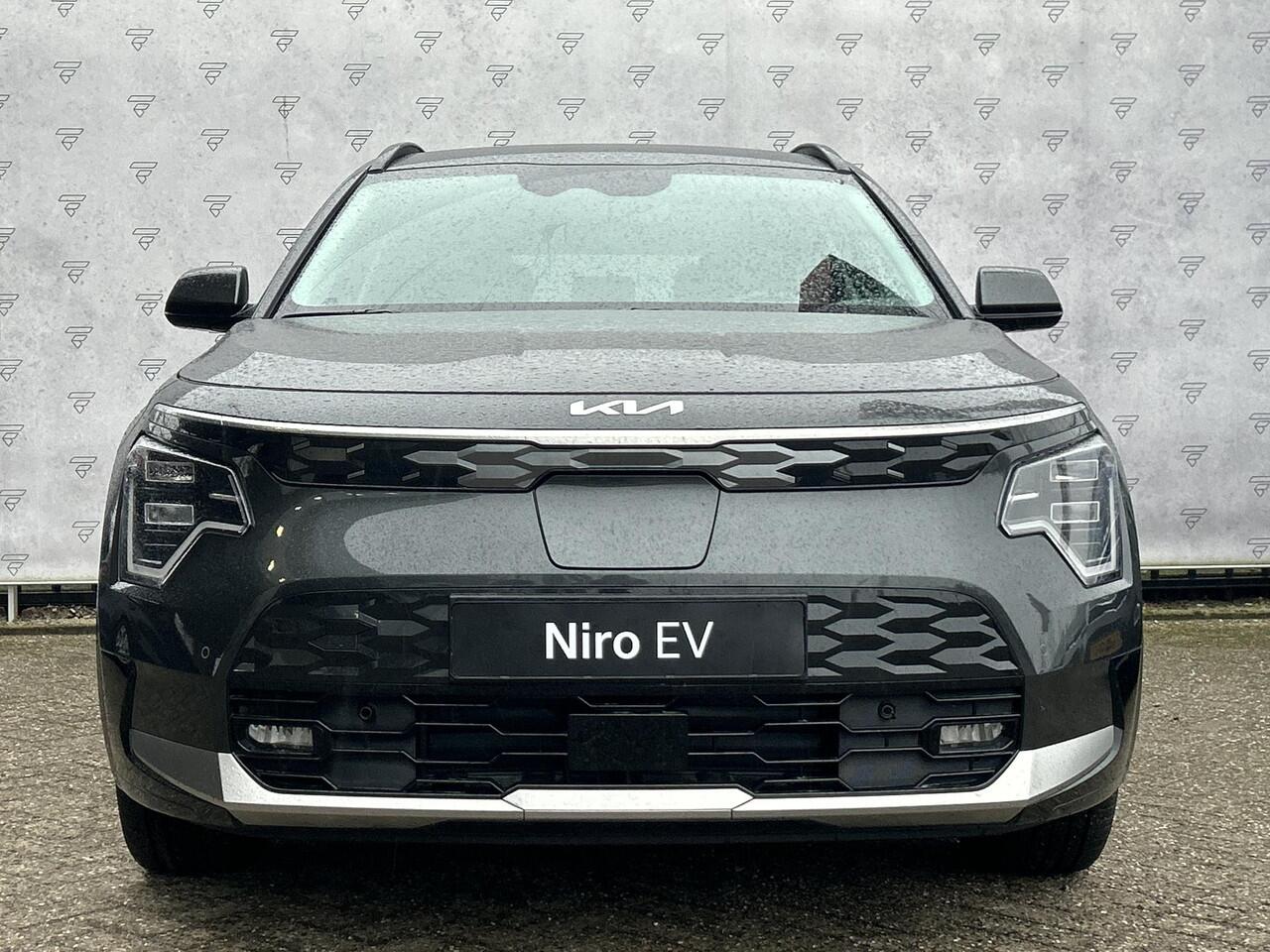 KIA e-Niro EV Edition Advanced 64.8 kWh Automaat | Stoel & Stuurverwarming | Leder | Kanteldak | Camera | Cruise |