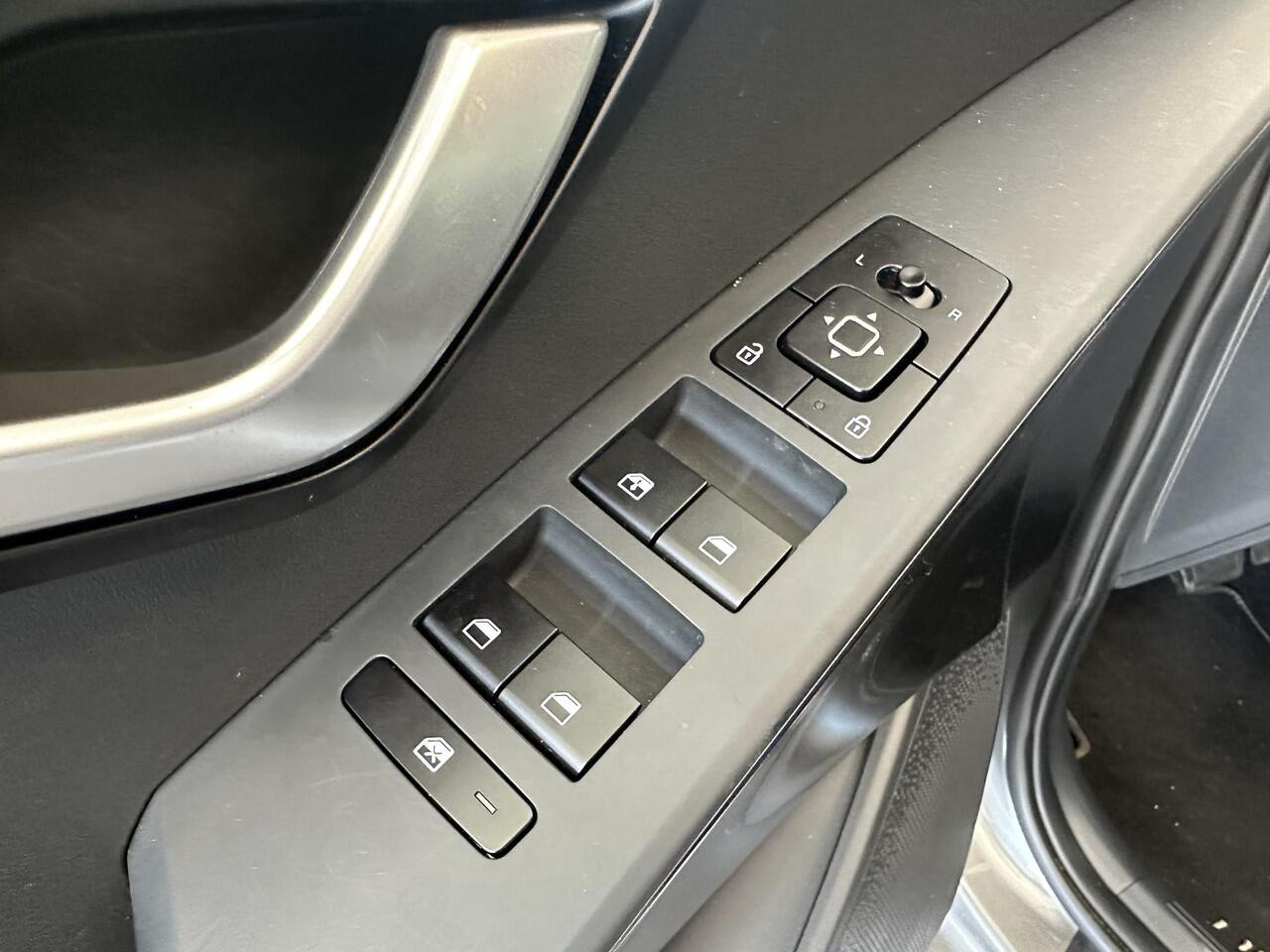 KIA e-Niro EV Light Edition 64.8 kWh