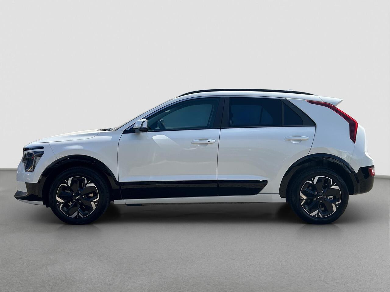 KIA e-Niro EV Edition Advanced 64.8 kWh | Prijs incl. vooraftrek 2000.- inruilpremie | Automaat | Stoel & Stuurverwarming | Navi | Camera | Cruise | Sensoren |