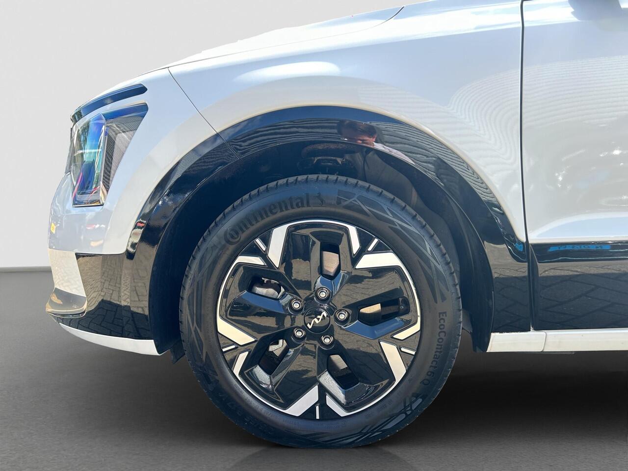 KIA e-Niro EV Edition Advanced 64.8 kWh | Prijs incl. vooraftrek 2000.- inruilpremie | Automaat | Stoel & Stuurverwarming | Navi | Camera | Cruise | Sensoren |