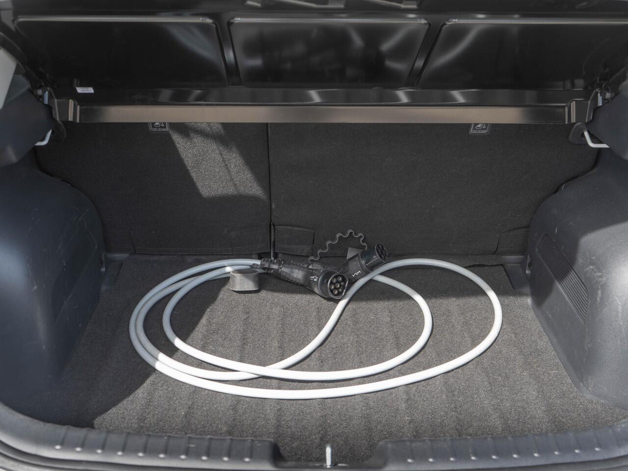 KIA e-Niro EV Light Edition 64.8 kWh