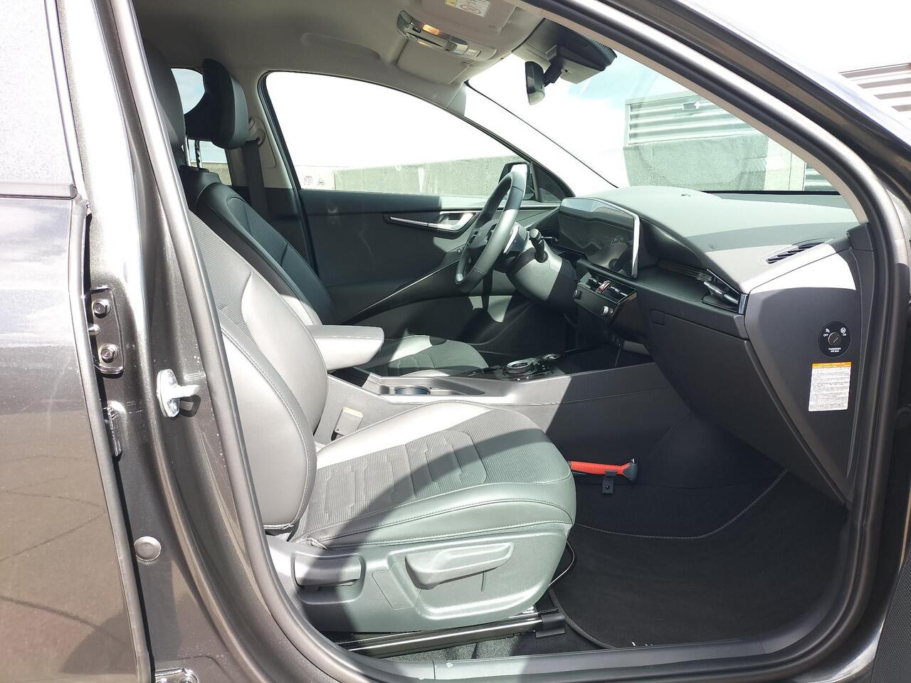 KIA e-Niro EV Edition Advanced 64.8 kWh LMV/ Camera / Navigatie / Leder