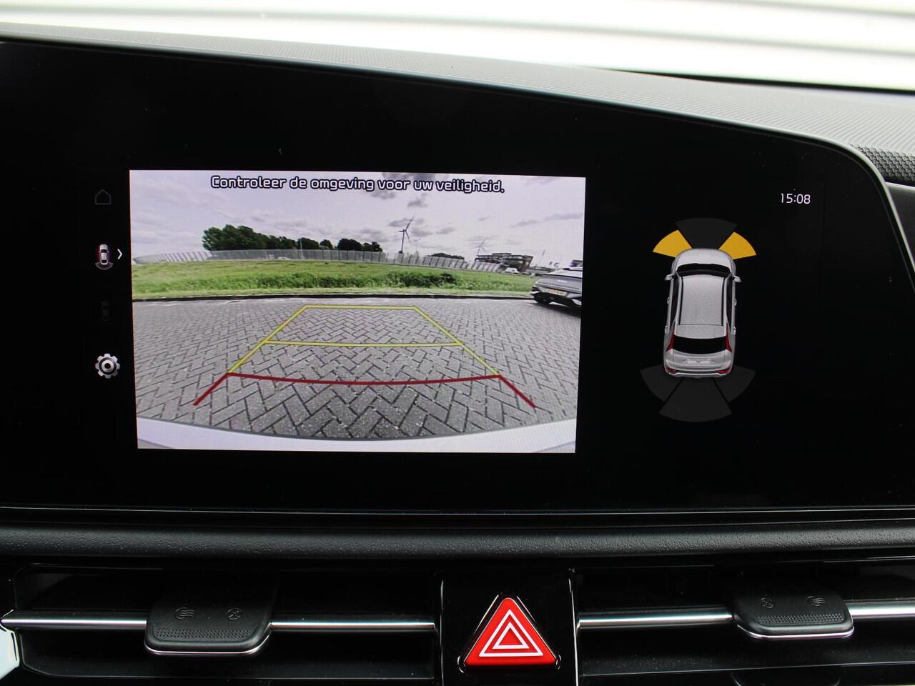 KIA e-Niro EV Edition Advanced 64.8 kWh | Stuur-/stoelverwarming | Elektr. stoelverstelling | Camera | Cruise adapt. | 17"LM | Clima | 17% bijtelling |