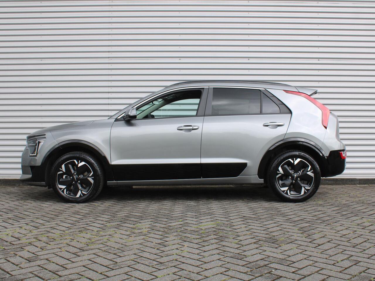 KIA e-Niro EV Edition Advanced 64.8 kWh | Stuur-/stoelverwarming | Elektr. stoelverstelling | Camera | Cruise adapt. | 17"LM | Clima | 17% bijtelling |