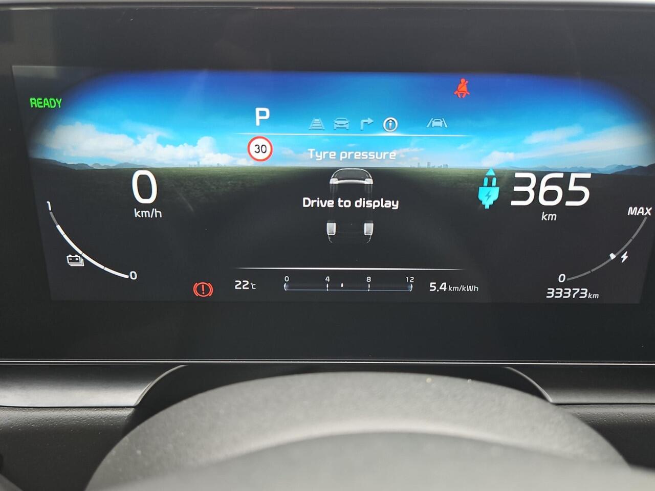 KIA e-Niro EV Edition Advanced 64.8 kWh | Prijs incl. vooraftrek 2000.- inruilpremie | Navigatie | Camera | Cruise|| Lederen bekleding | Stoel- en Stuurverwarming | Dodehoekassistentie |