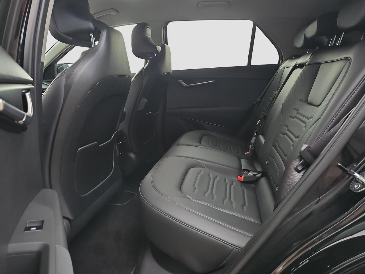 KIA e-Niro EV Edition Advanced 64.8 kWh | Prijs incl. vooraftrek 2000.- inruilpremie | Navigatie | Camera | Cruise|| Lederen bekleding | Stoel- en Stuurverwarming | Dodehoekassistentie |