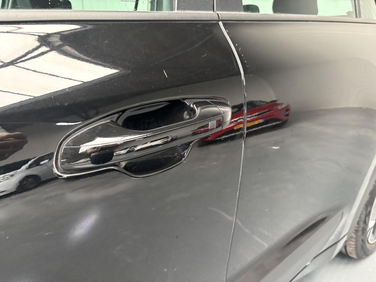 KIA e-Niro EV Light Edition 64.8 kWh