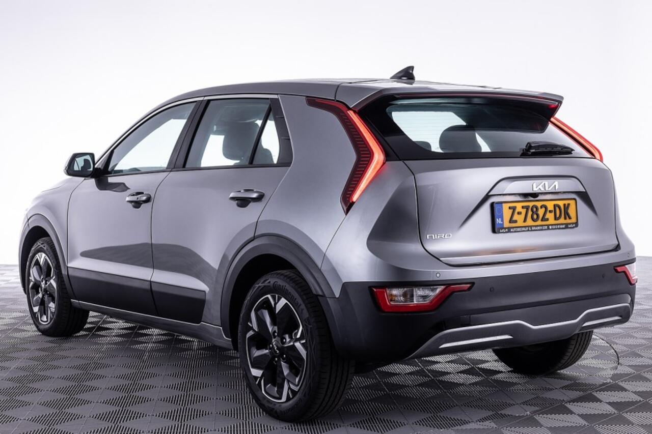 KIA e-Niro Light Edition 64.8 kWh | SOH 100% | NAVI | AIRCO-ECC