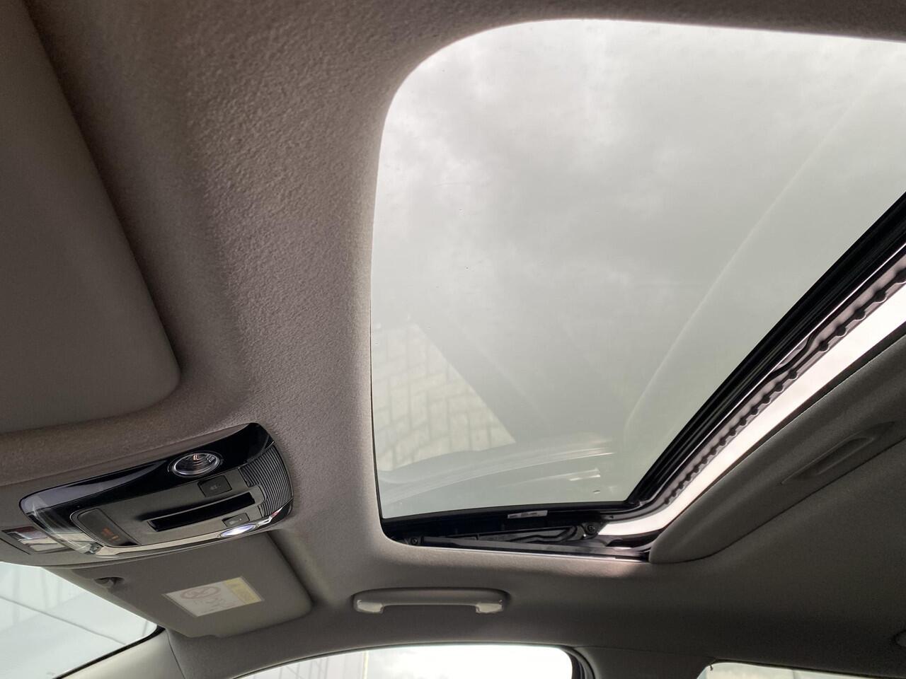 KIA e-Niro EV DynamicPlusLine 64.8 kWh | Voorraadactie | Schuif / Kanteldak | Head-Up | Stoel/Stuurverwarming | Elektr. Achterklep | Navigatie |