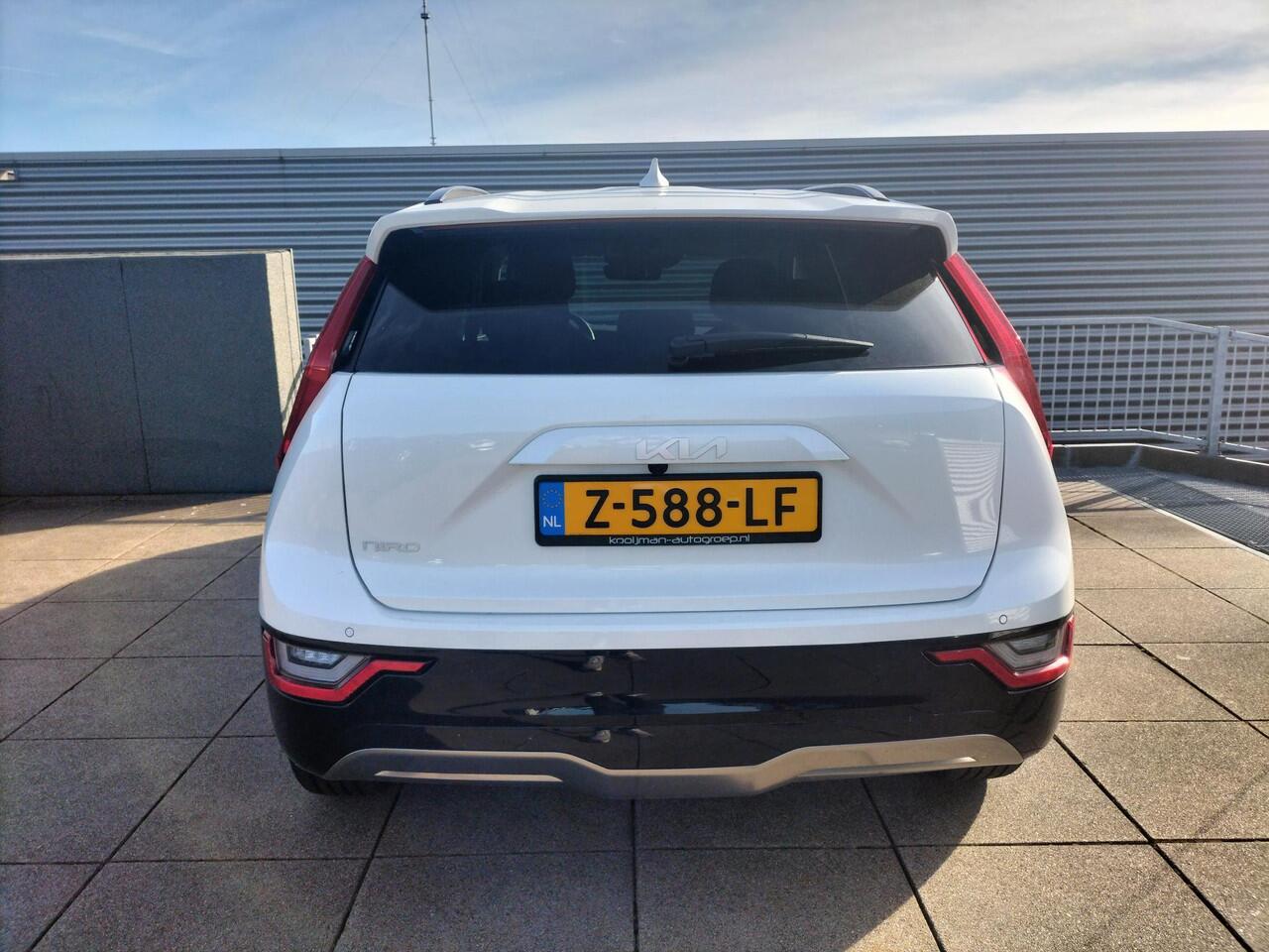 KIA e-Niro EV Edition Advanced 64.8 kWh Navigatie / Camera / Leder