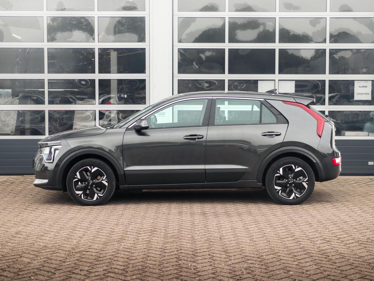 KIA e-Niro EV Light Edition 64.8 kWh | Navigatie | Achteruitrijcamera | Airco | Cruise control Adaptieve |