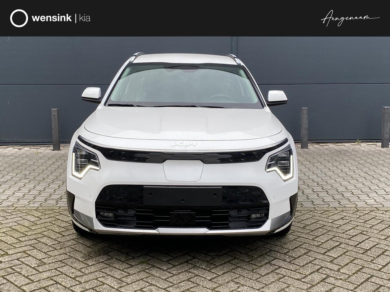 KIA e-Niro EV Air 64.8 kWh | Voorraadactie | Stoel/Stuurverwarming | Led Koplampen | Parkeercamera | Navigatie | Dodehoekdetectie |