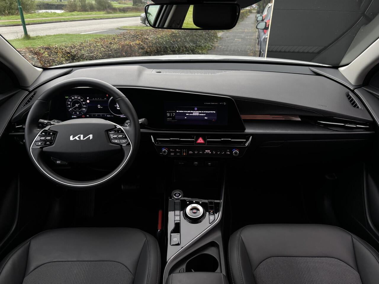 KIA e-Niro EV DynamicLine 64.8 kWh , Eerste Eigenaar, Navigatie, Adaptieve Cruise Control, Half Leder, Parkeersensoren, Enz...