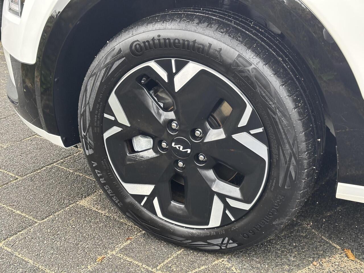 KIA e-Niro EV DynamicLine 64.8 kWh , Eerste Eigenaar, Navigatie, Adaptieve Cruise Control, Half Leder, Parkeersensoren, Enz...