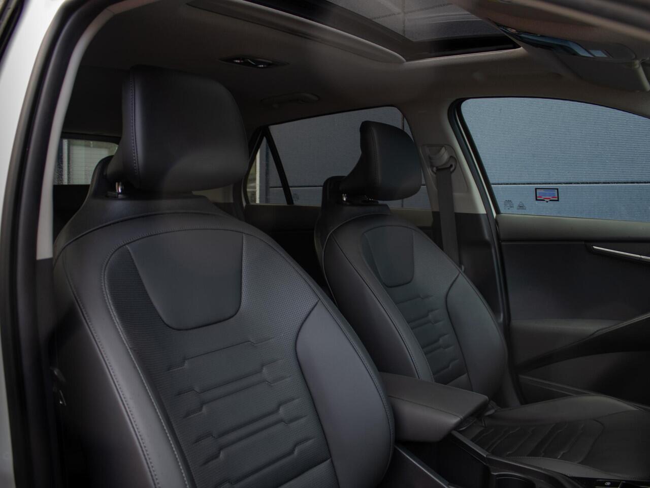 KIA e-Niro EV DynamicPlusLine 64.8 kWh | Nederlandse dealer onderhouden auto | Stoel en stuurverwarming |