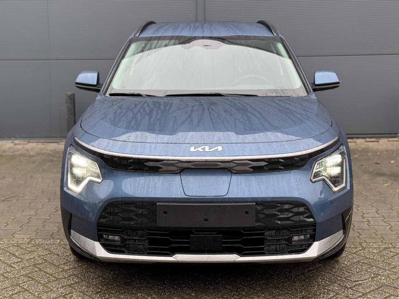 KIA e-Niro EV Air 64.8 kWh | Stoel/Stuurverwarming | Led Koplampen | Parkeercamera | Navigatie | Dodehoekdetectie |