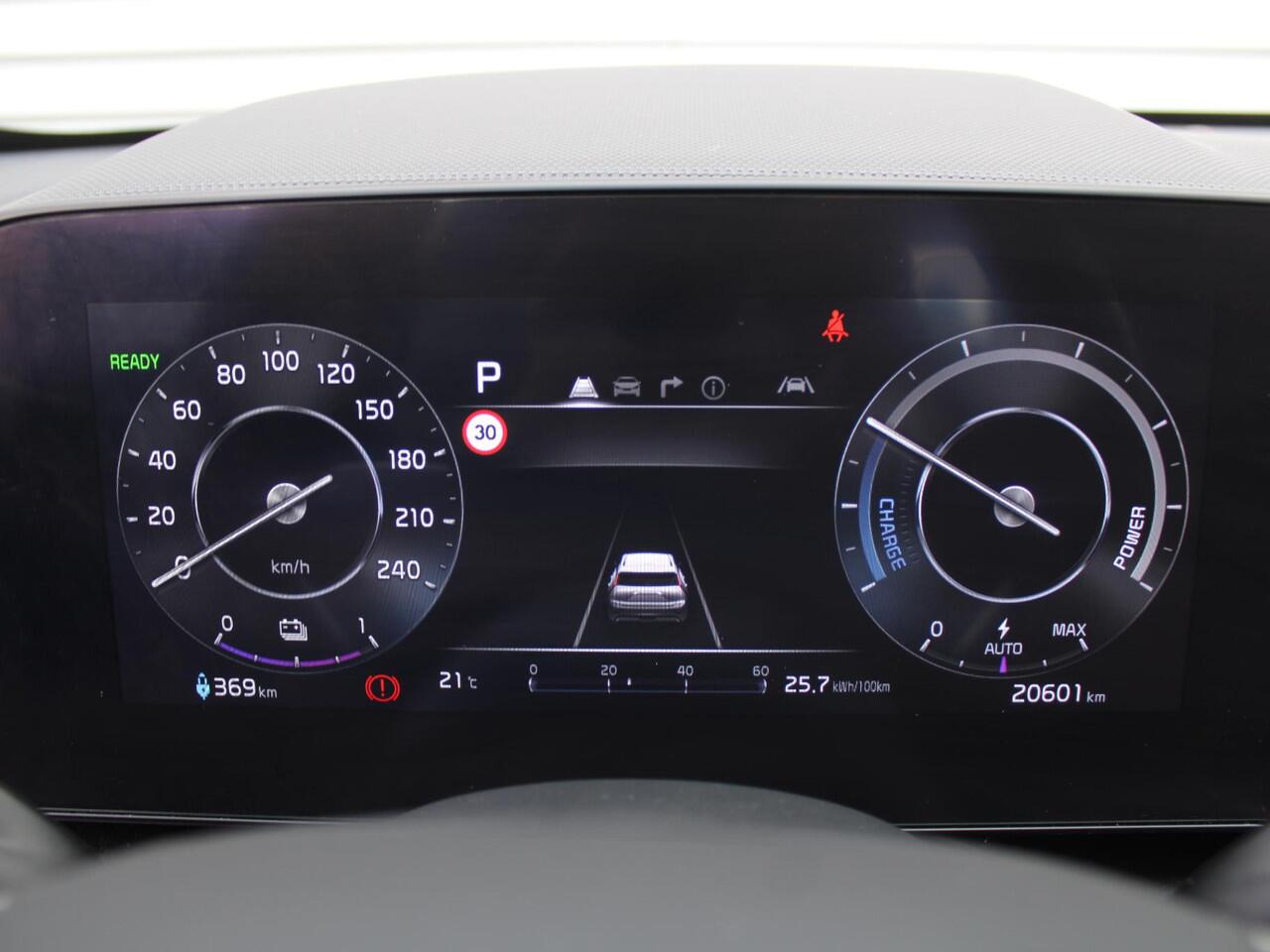 KIA e-Niro EV Light Edition 64.8 kWh | Airco | Cruise | Navi | Camera | PDC | 17" LM | All season banden | 17% bijtelling |