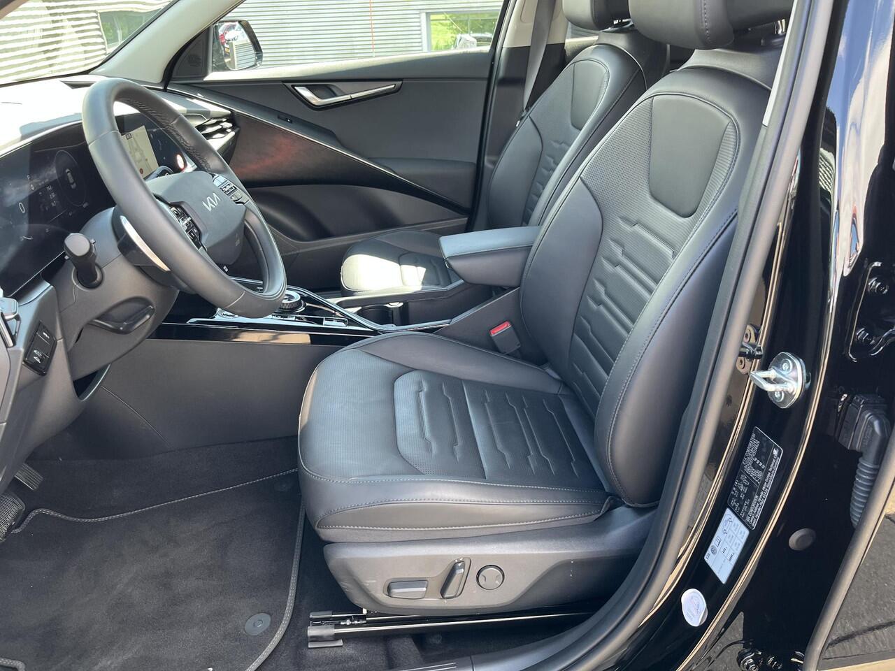 KIA e-Niro EV Edition Advanced 64.8 kWh 204 PK AUTOMAAT NAVIGATIE / LED. VERSTELBARE STOELEN / LEDER / GRATIS WINTERBANDEN