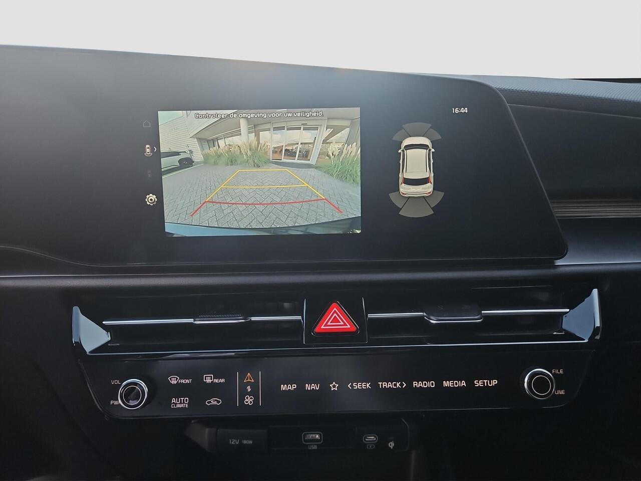 KIA e-Niro EV Edition Advanced 64.8 kWh | Automaat | Stoel & Stuurverwarming | Navi | Camera | Cruise | Sensoren |