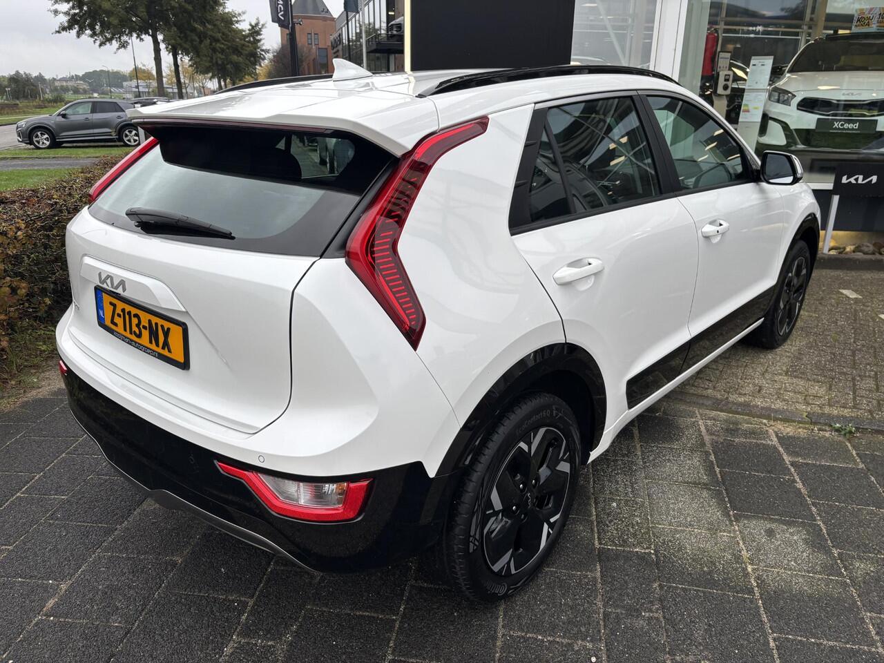 KIA e-Niro EV DynamicLine 64.8 kWh , Eerste Eigenaar, BTW-auto, Half-leder, Parkeersensoren voor en achter, Navigatie, Enz...