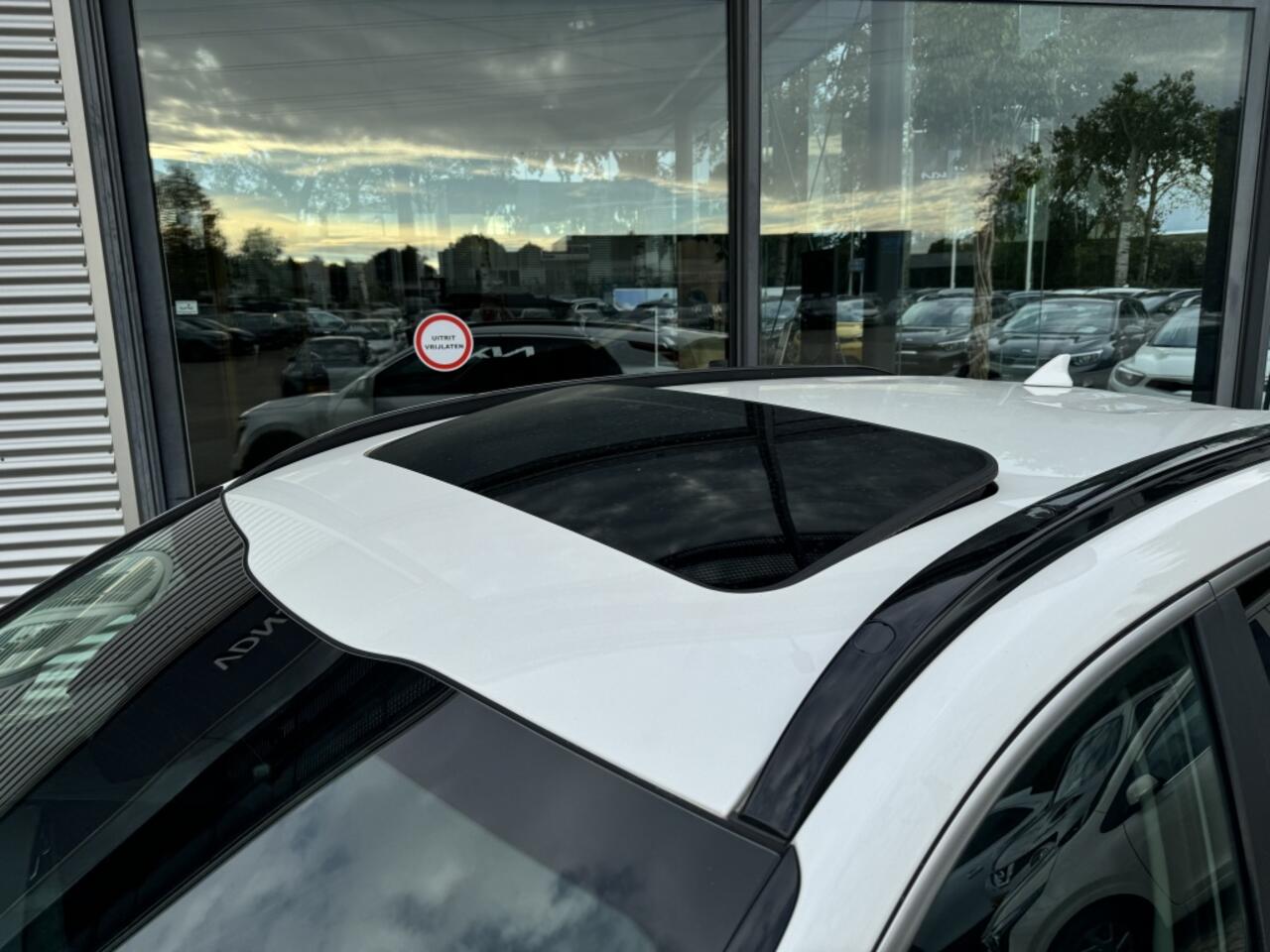 KIA e-Niro EV DynamicPlusLine 64.8 kWh ZEER COMPLEET