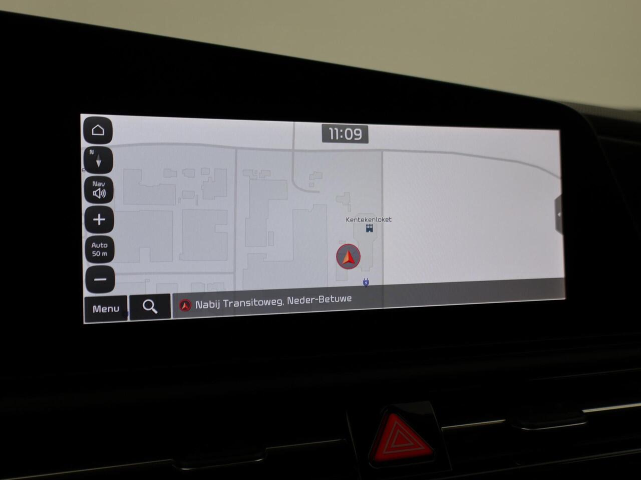 KIA e-Niro EV DYNAMICPLUSLINE 64.8 kWh + LEDER | STOEL/STUURWIELVERW. | CARPLAY | ADAPTIVE CRUISE