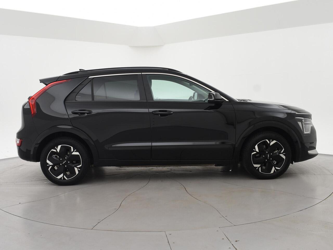 KIA e-Niro DYNAMICPLUSLINE 64.8 kWh + LEDER | STOEL/STUURWIELVERW. | CARPLAY | ADAPTIVE CRUISE