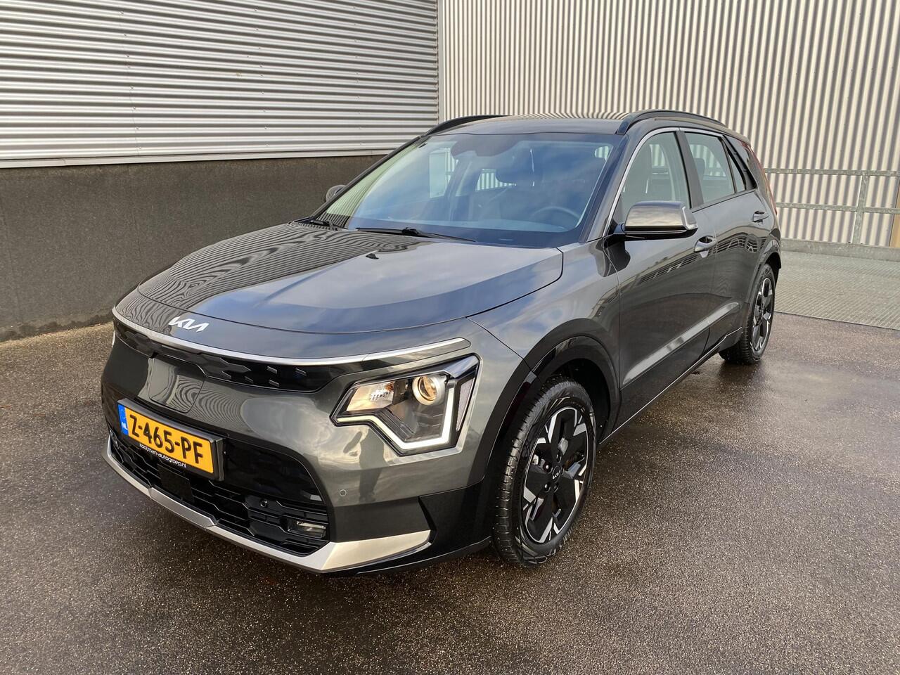 KIA e-Niro EV DynamicLine 64.8 kWh navigatie Apple CarPlay/Android Auto, NL-AUTO! parkeersensoren v&a, achteruitrij camera, adaptieve cruise control, BTW-auto
