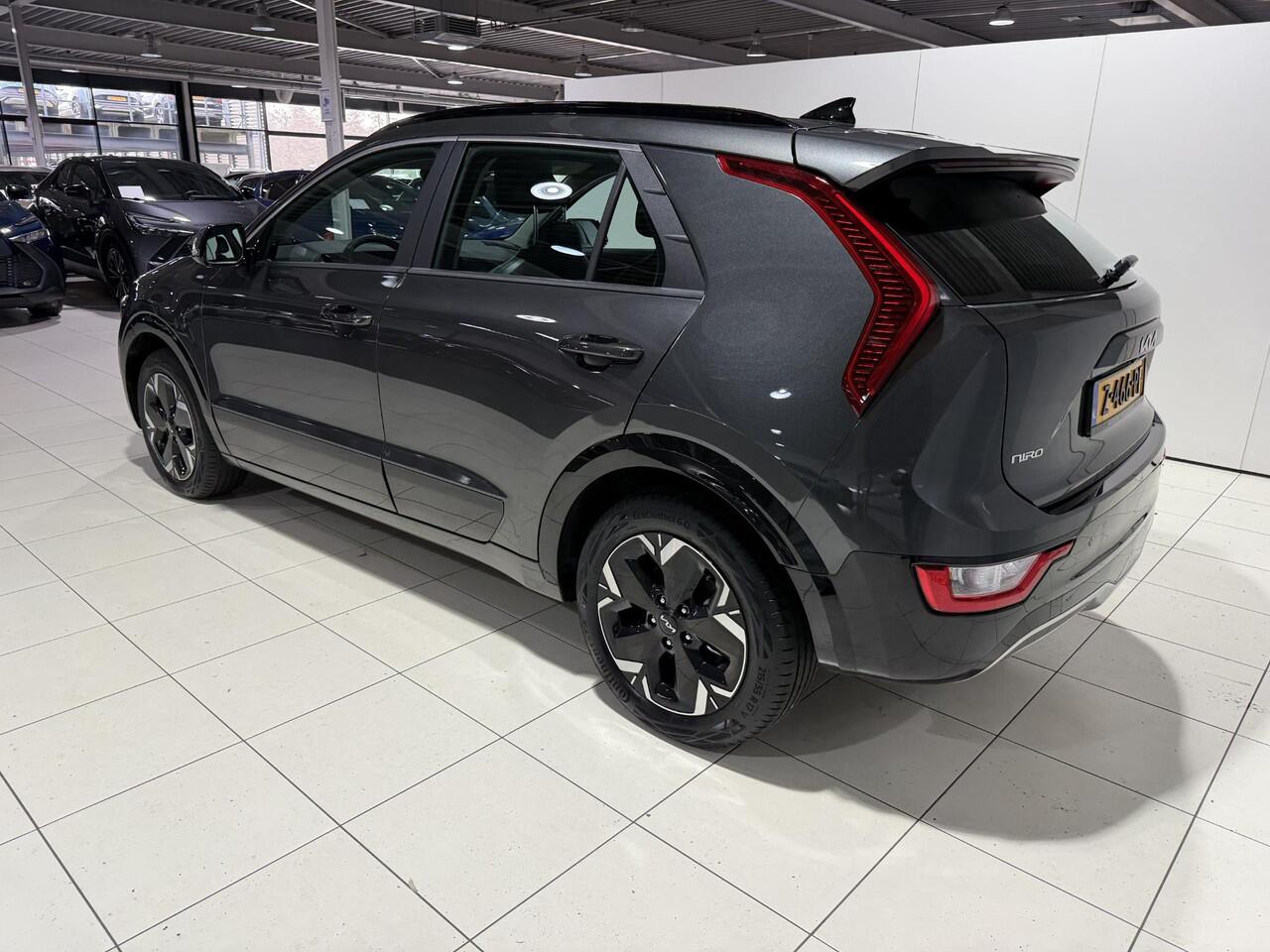 KIA e-Niro EV DynamicLine 64.8 kWh achteruitrijcamera, Apple Carplay/Android Auto, cruise control adaptief.