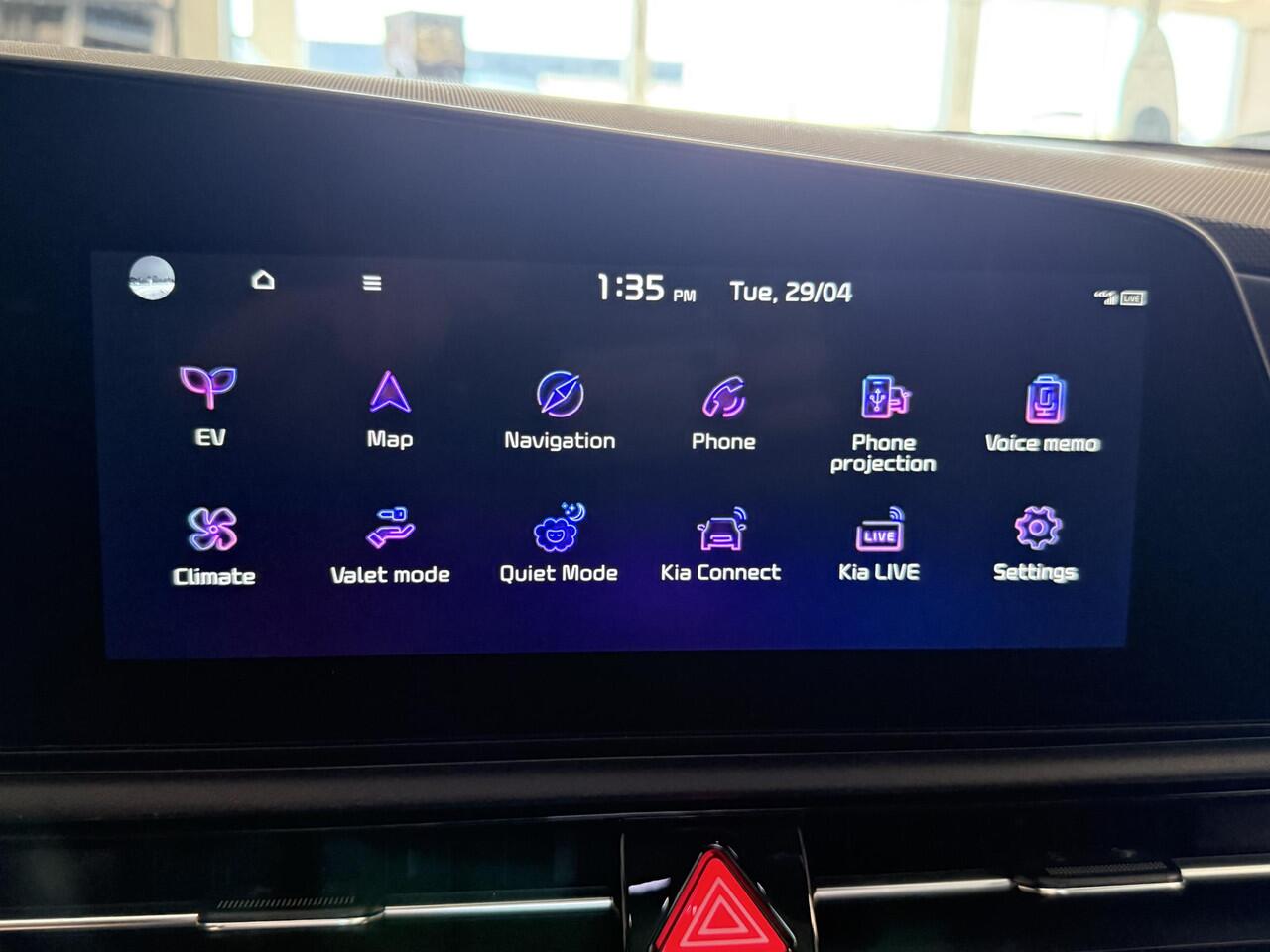 KIA e-Niro EV DynamicPlusLine 64.8 kWh NIEUWE AUTO MET LAGE BIJTELING, DIRECT LEVERBAAR