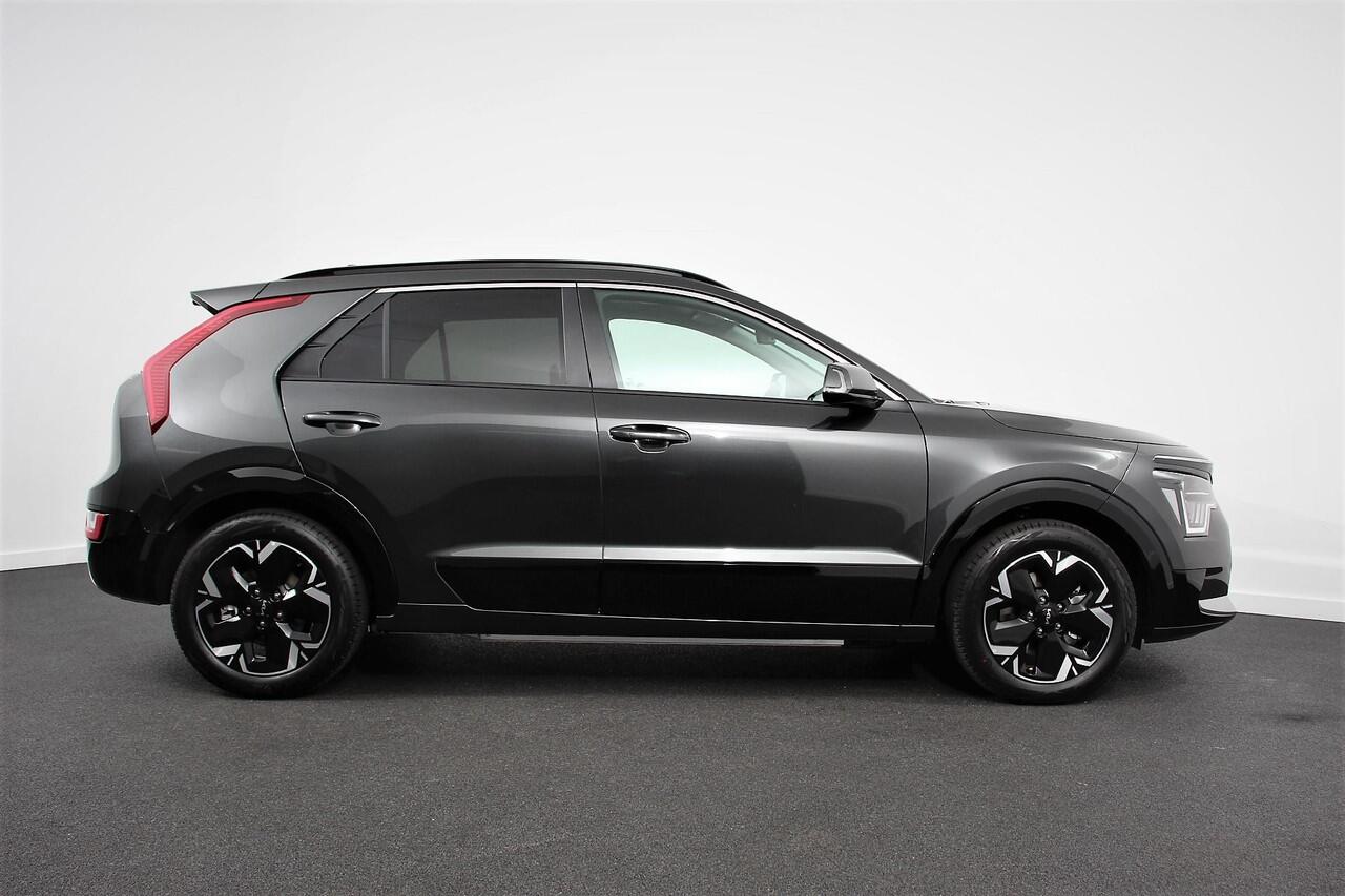 KIA e-Niro EV DynamicPlusLine 64.8 kWh Navigatie Half Leder Schuif-kantel dak Electrisch bedienbare achterklep DAB Led Camera Extra Getint Glas Lichtmetalen Velgen