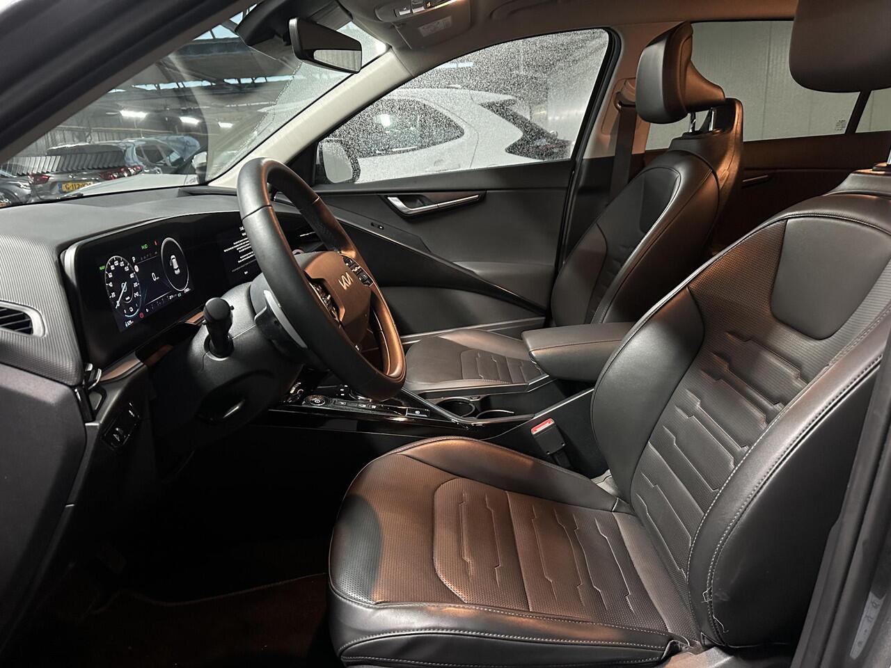 KIA e-Niro EV Edition Advanced 64.8 kWh NL auto, 1e eigenaar, Dealeronderhouden, zeer luxe