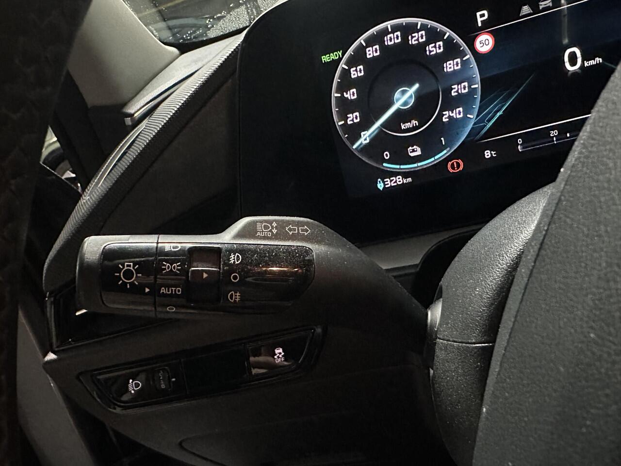 KIA e-Niro EV Edition Advanced 64.8 kWh NL auto, 1e eigenaar, Dealeronderhouden, zeer luxe