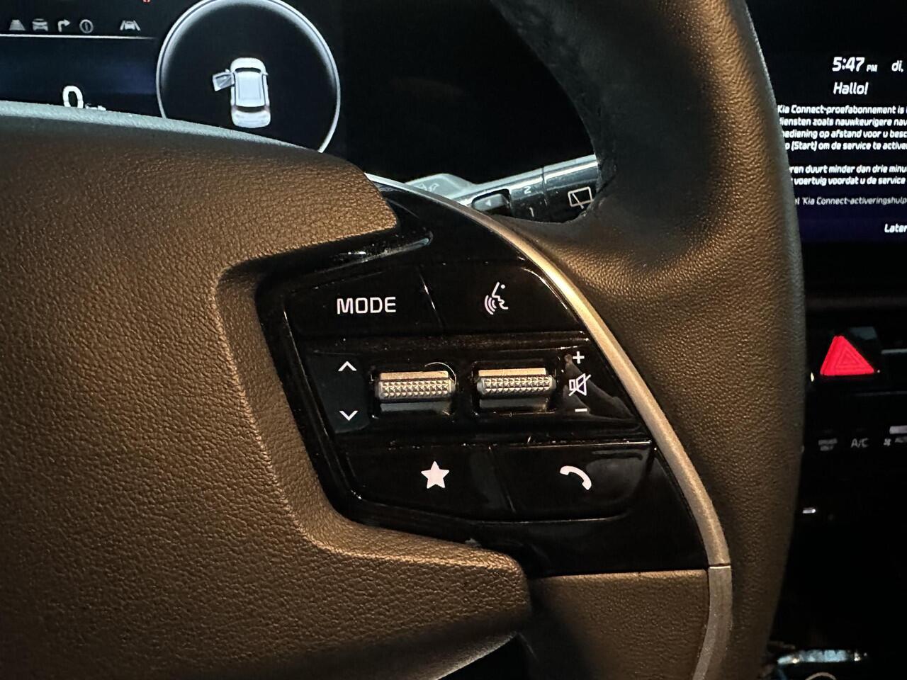 KIA e-Niro EV Edition Advanced 64.8 kWh NL auto, 1e eigenaar, Dealeronderhouden, zeer luxe