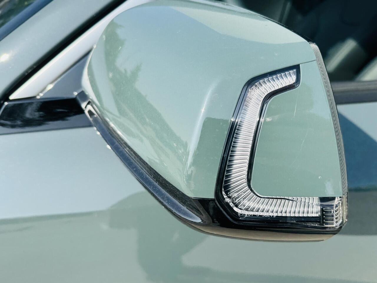 KIA e-Niro EV Air 64.8 kWh Demo auto ! | Informeer altijd even of de auto aanwezig is ! Km stand kan iets variëren!