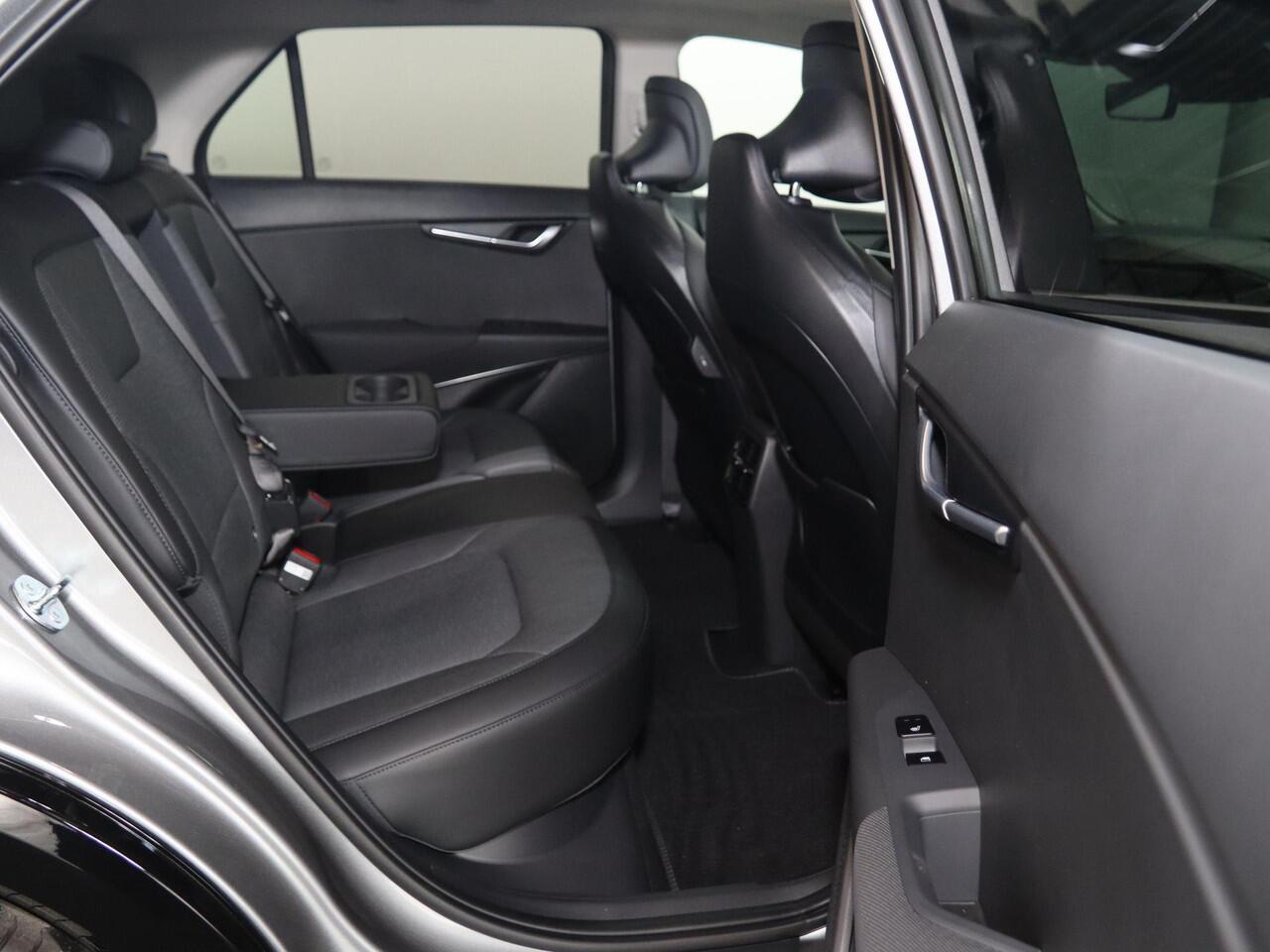 KIA e-Niro EV Plus Advanced 64.8 kWh Kia Niro EV Plus Advanced Elektromotor 150kW (A)