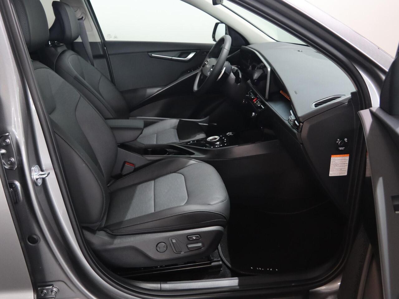 KIA e-Niro EV Plus Advanced 64.8 kWh Kia Niro EV Plus Advanced Elektromotor 150kW (A)