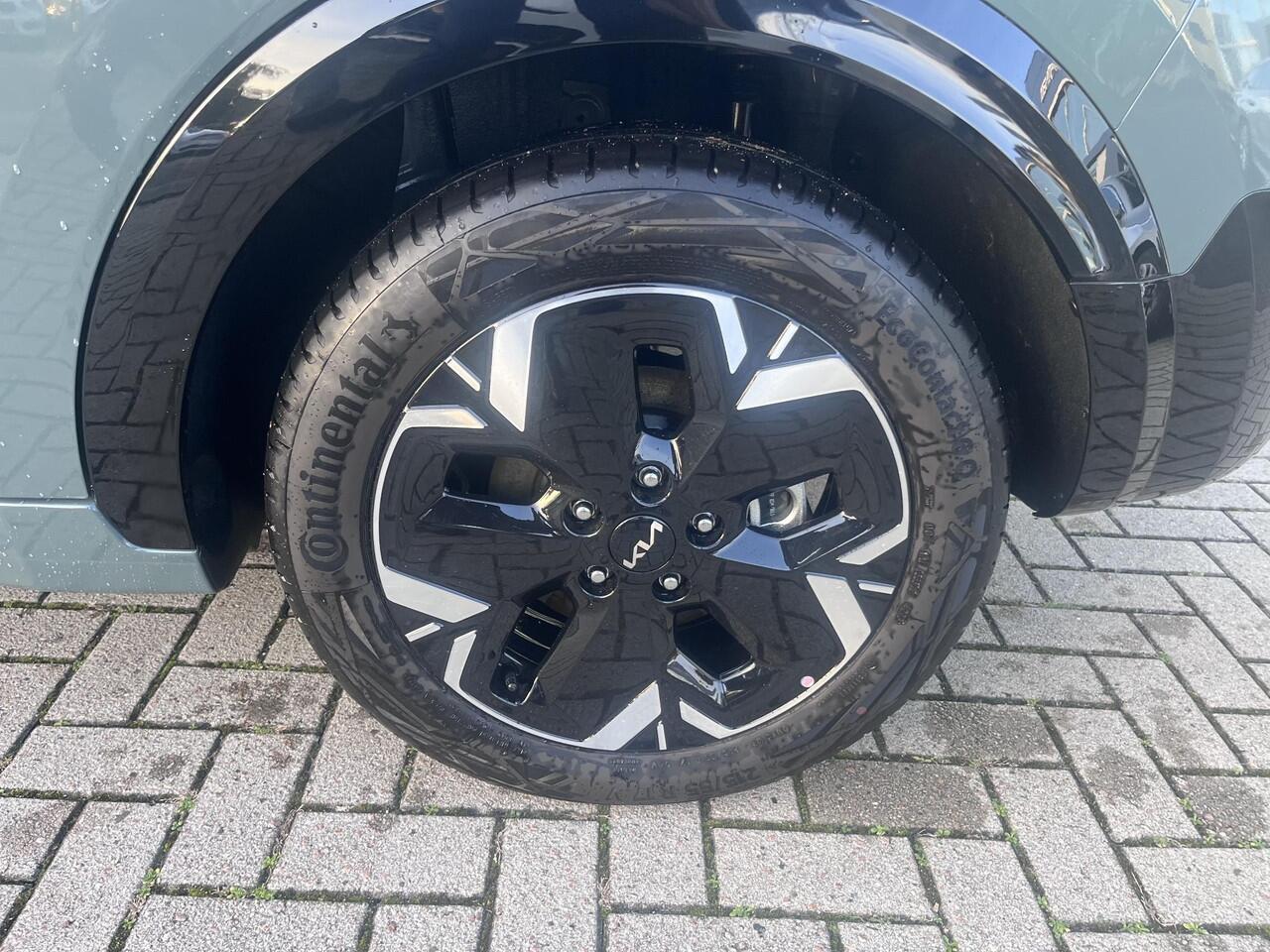 KIA e-Niro EV Plus 64.8 kWh DEMO VOORDEEL!! 17% BIJTELLING | NL-Auto | Stoel- & Stuurverwarming | Navigatie Apple CarPlay/Android Auto |